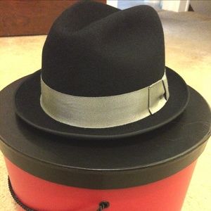 Salmagundi "Uncle Vito" black fedora hat